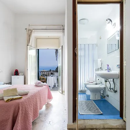 Noel Dal 1976 Bed & Breakfast Reggio Calabria