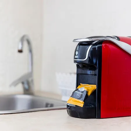 Ill Balcone Sullo Stretto Couette-café